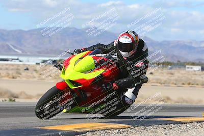 media/Feb-04-2024-SoCal Trackdays (Sun) [[91d6515b1d]]/7-Turn 9 Inside (1140am)/